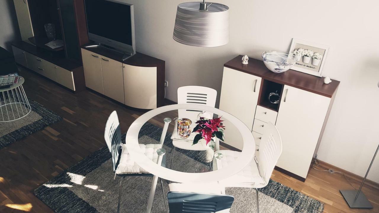 Apartment Dominik Osijek Bagian luar foto